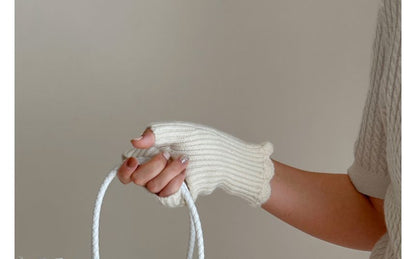 Applique Knit Fingerless Lettering Gloves