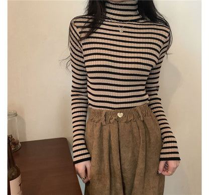 Long-Sleeve Turtleneck Striped Ribbed Knit Top