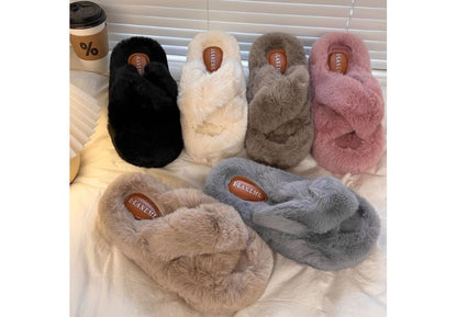 Plain Fluffy Platform Slippers