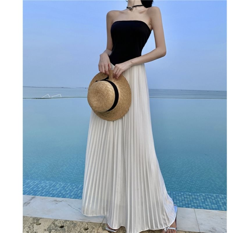 Strapless Two-Tone Accordion Pleat Midi Sundress