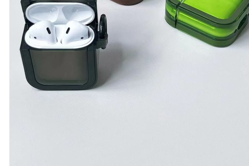 Plain AirPods / Pro Earphone Case Skin