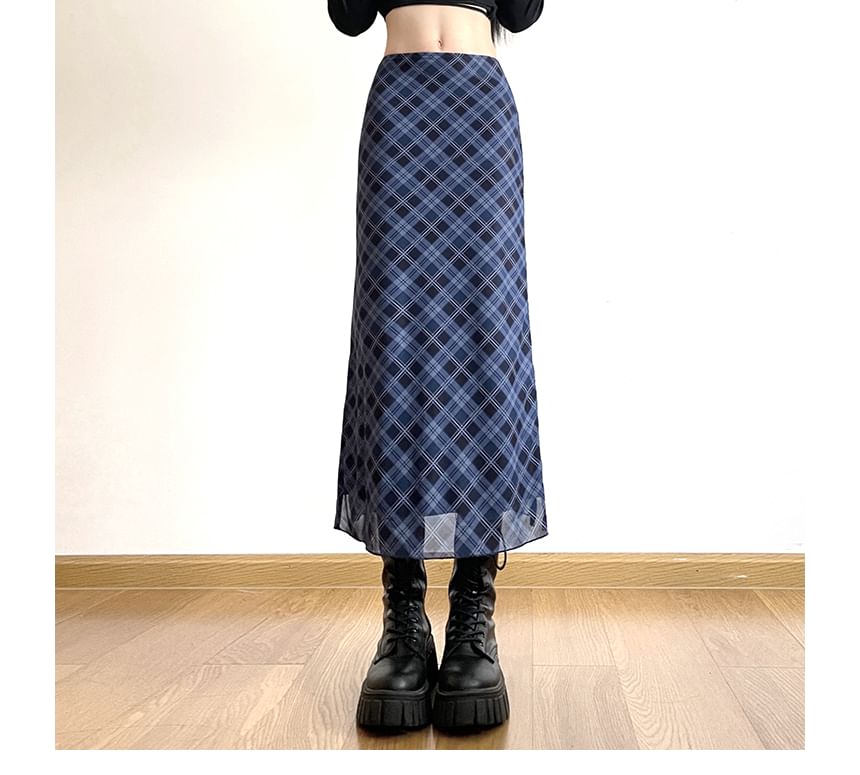Mid Plaid A-Line Waist Midi Skirt