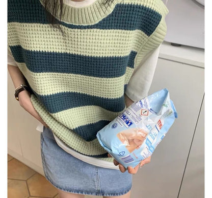 Sleeveless Striped Knit Round Vest Neck