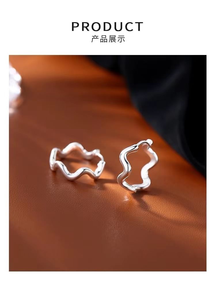 Wavy Alloy Hoop Earring