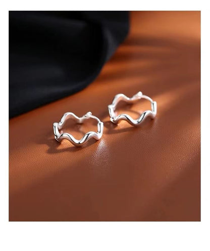 Wavy Alloy Hoop Earring