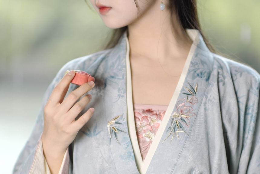 Long-Sleeve V-Neck Floral Embroidered Hanfu Top / Plain Top / High Waist Midi A-Line Skirt / Camisole / Shawl / Waist Skirt / Braid / Set