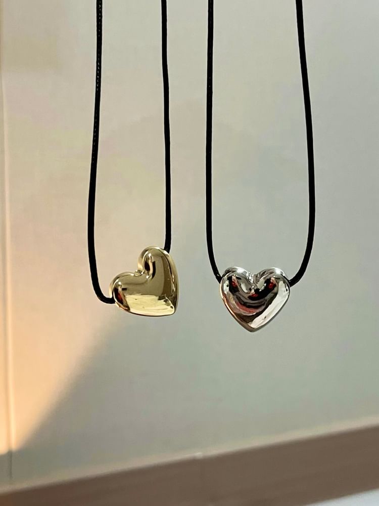 Cord Choker Heart
