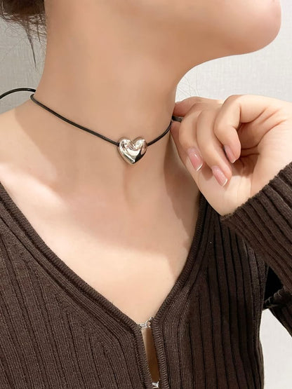 Cord Choker Heart