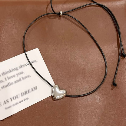Cord Choker Heart