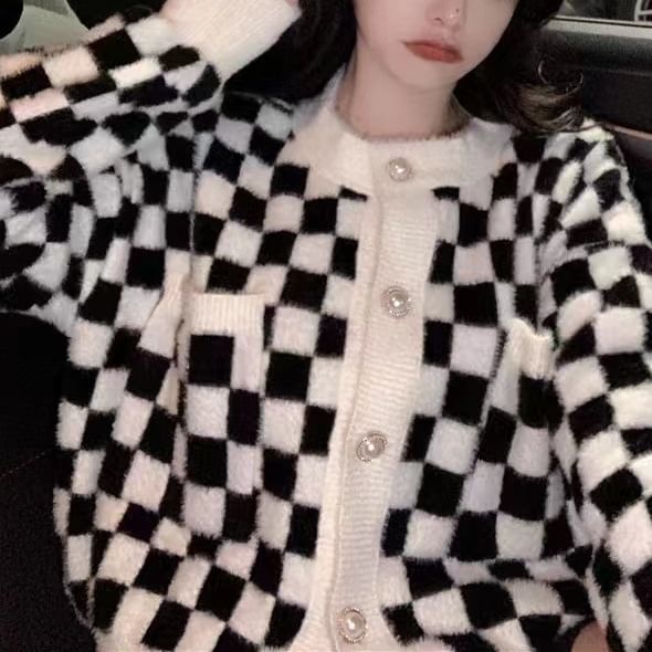Checkerboard Cardigan Crew Neck