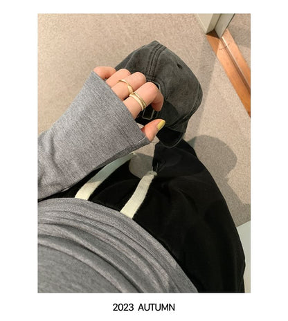 Long-Sleeve High Neck Plain Tee