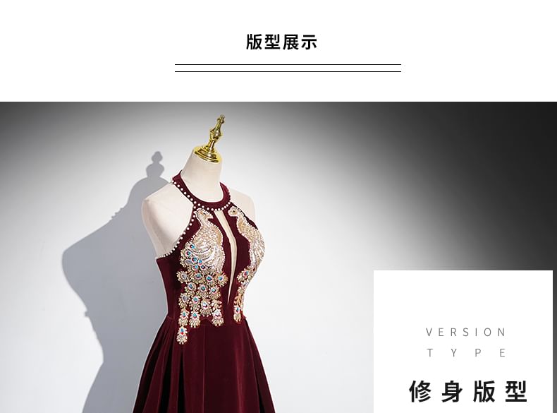 Robe de soirée trapèze en velours à col licou