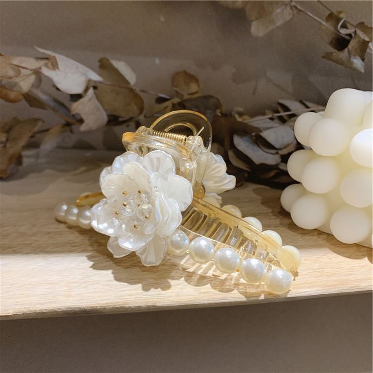 Pearl Acrylic Clamp Hair Floral Faux
