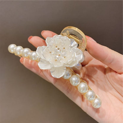 Pearl Acrylic Clamp Hair Floral Faux