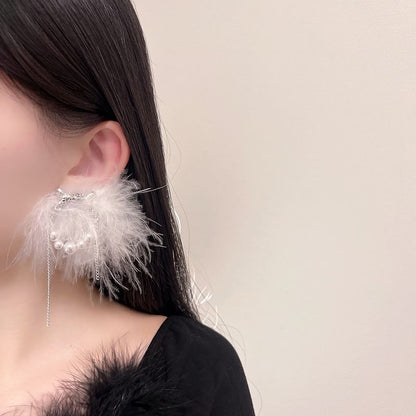 Earring Stud Faux Pearl Feather