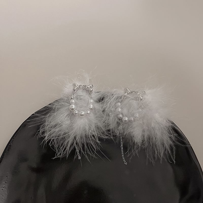 Earring Stud Faux Pearl Feather