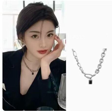 Pendant Chunky Rectangle Choker Alloy