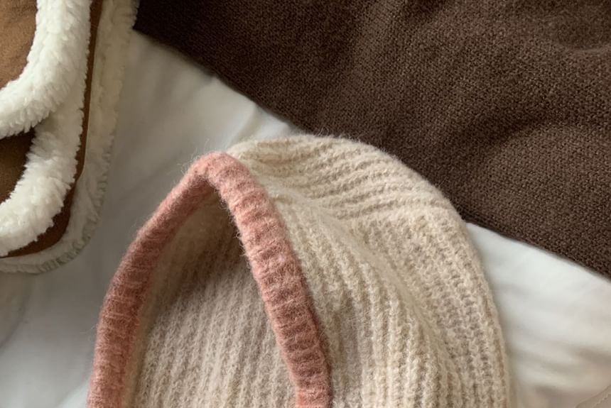 Two Tone Knit Buttoned Balaclava