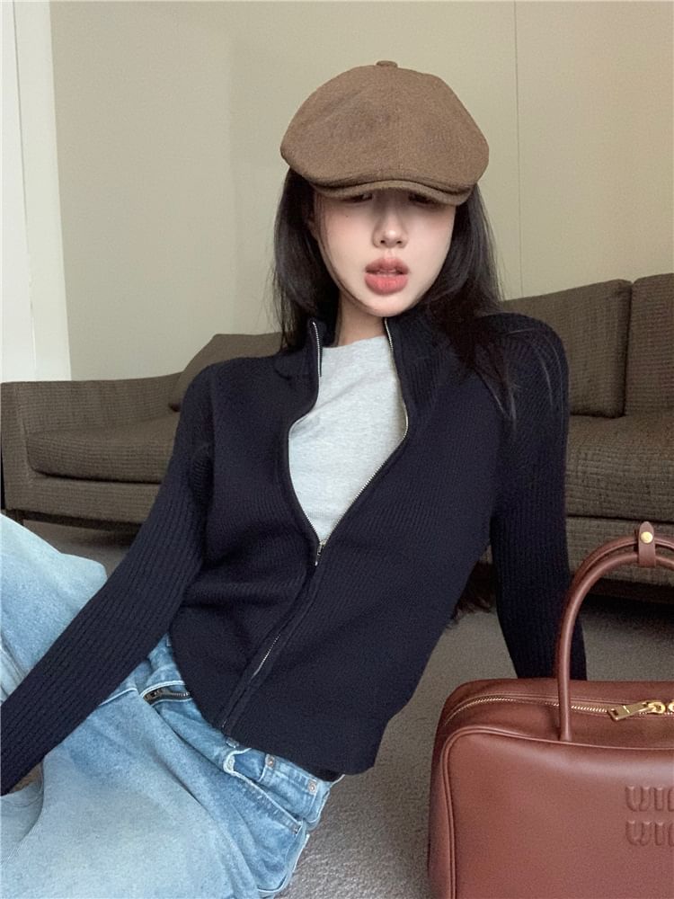 Zip Plain Sweater Slim-Fit