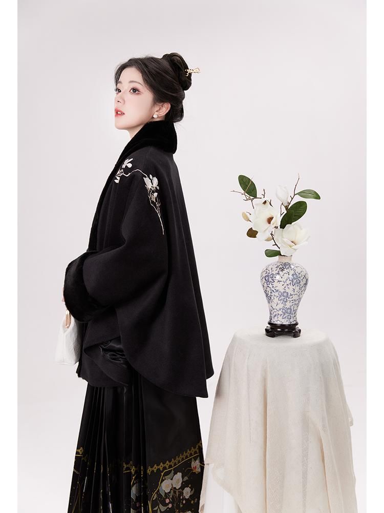 Traditional Chinese Embroidered Open Front Cape / High Waist Maxi A-Line Skirt / Long-Sleeve Blouse / Set