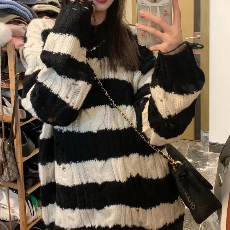 Distressed Knit Cable Sweater Crew Striped Neck