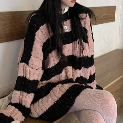 Distressed Knit Cable Sweater Crew Striped Neck