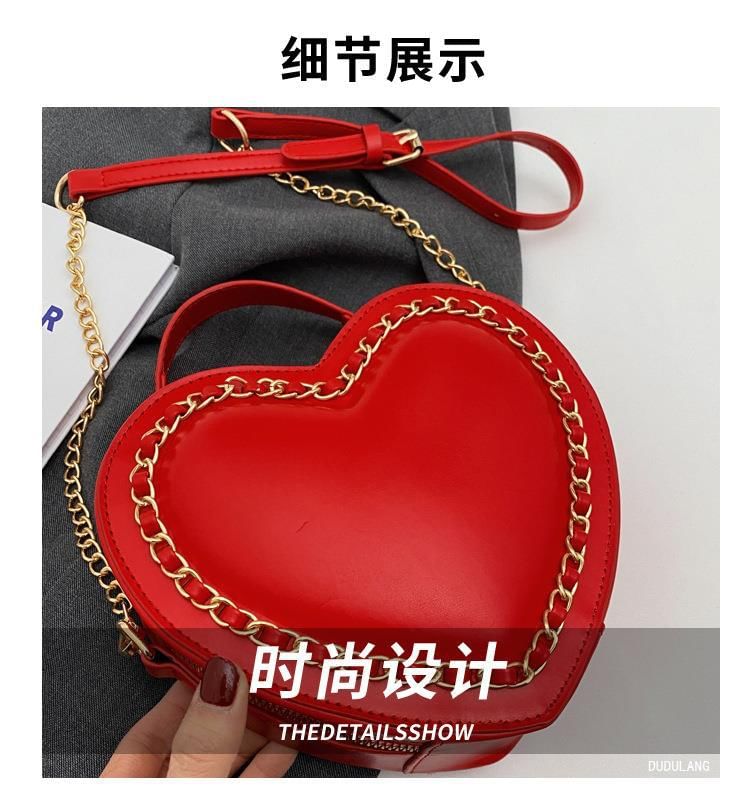 Heart Crossbody Bag Chained
