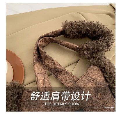 Star Tote Bag Fluffy Trim