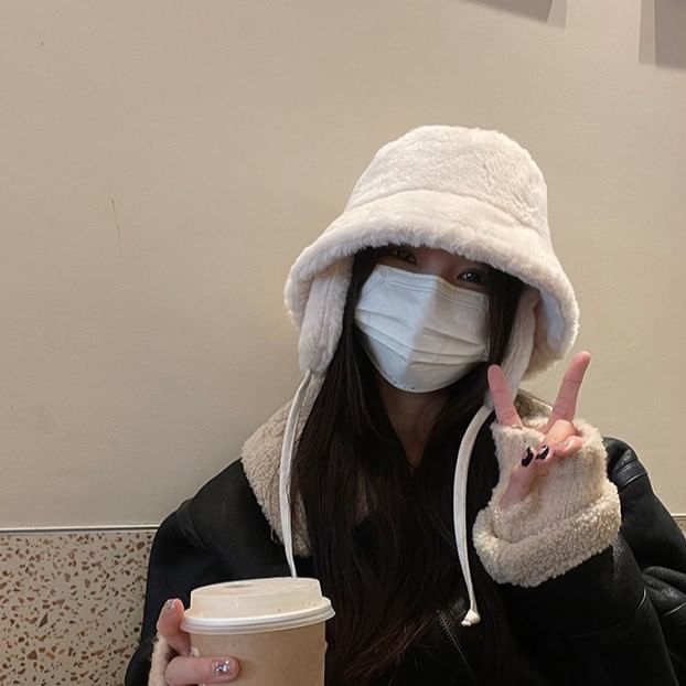 Plain Fleece Bucket Hat