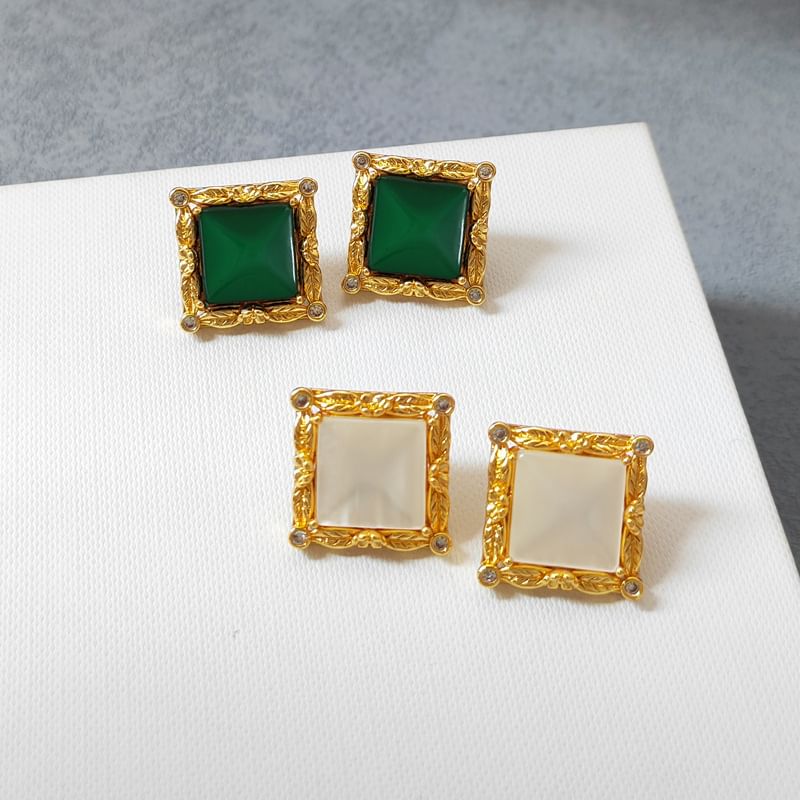 Square Faux Cat Eye Stone Rhinestone Alloy Stud Earring