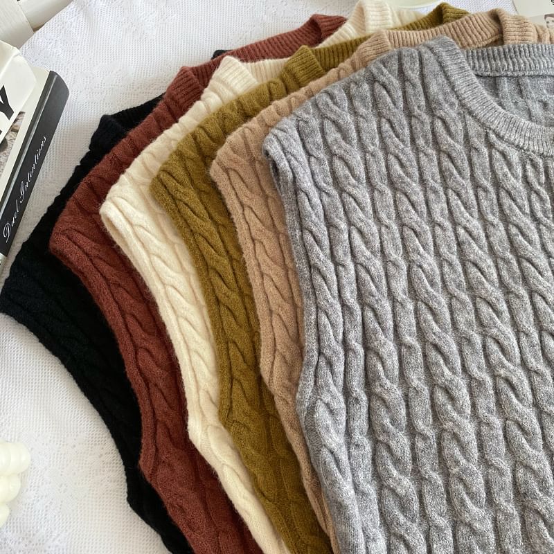 Crew Neck Plain Cable Knit Button Sweater Vest