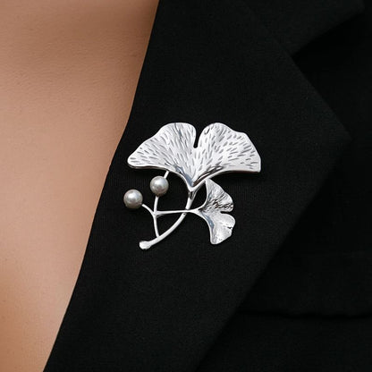 Broche en fausses perles de ginkgo