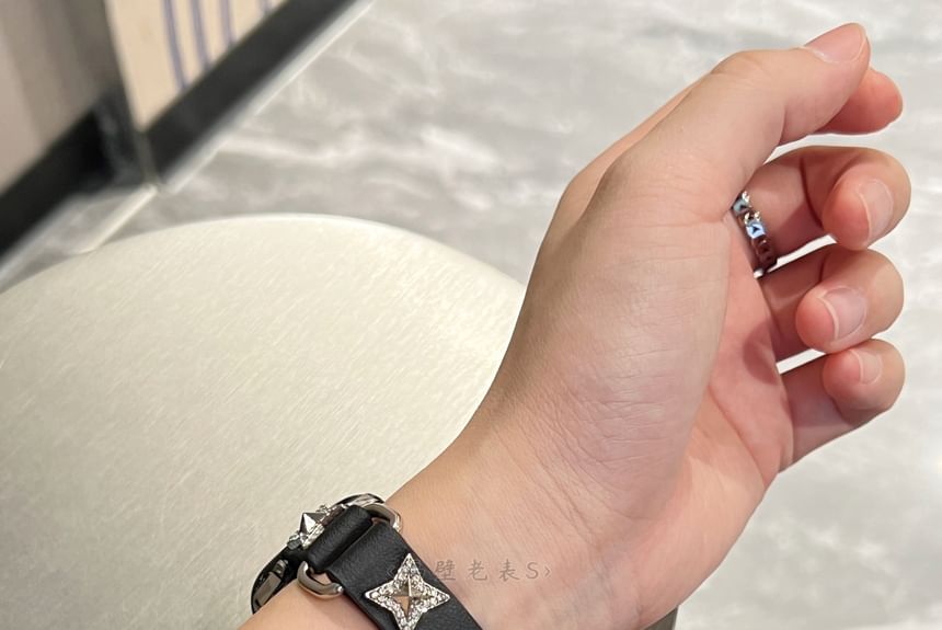 Bracelet de montre Apple en similicuir clouté en alliage étoilé