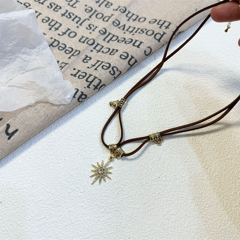 Rhinestone Leather Pendant Faux Sun Necklace