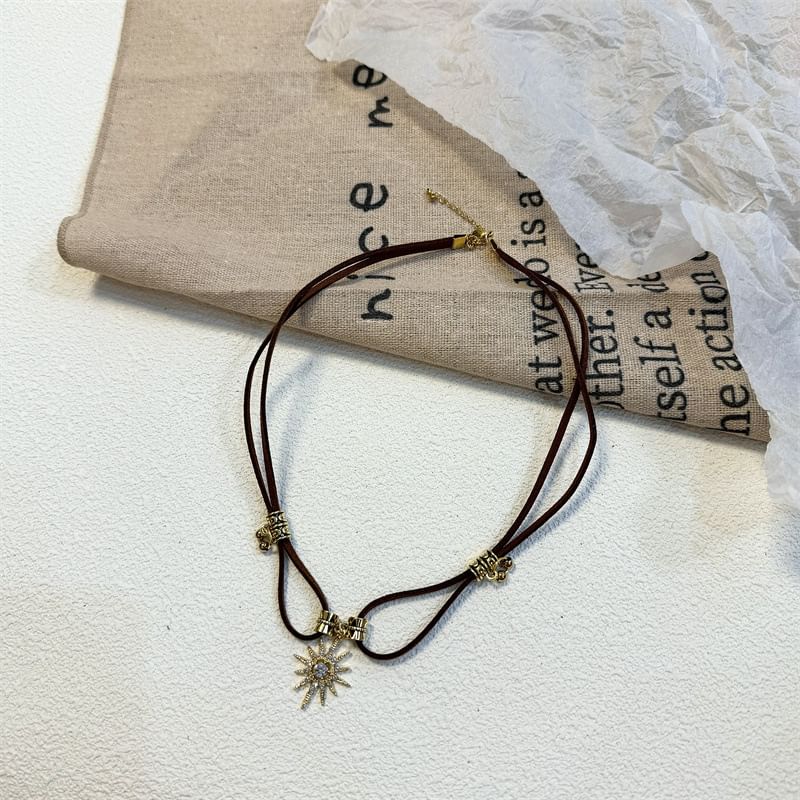 Rhinestone Leather Pendant Faux Sun Necklace