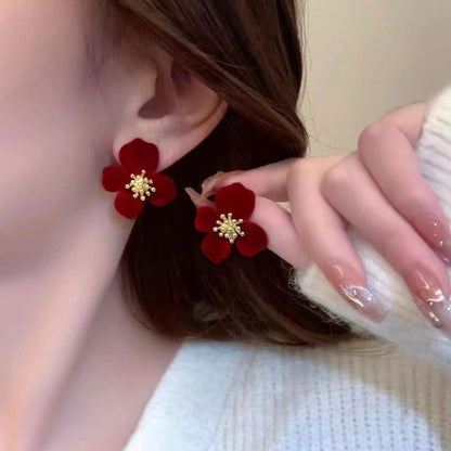Ear Floral Stud