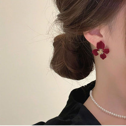 Ear Floral Stud