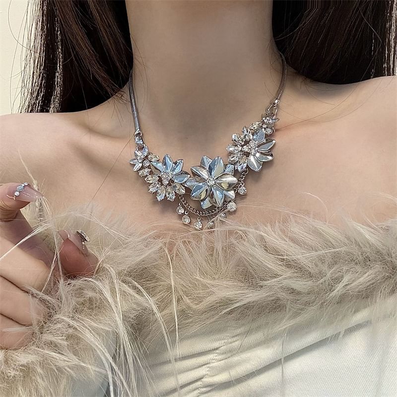 Fringed Floral Necklace Rhinestone