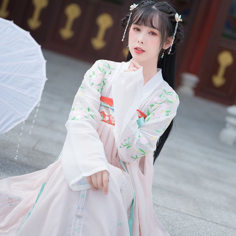 Floral Embroidered Hanfu Costume Set