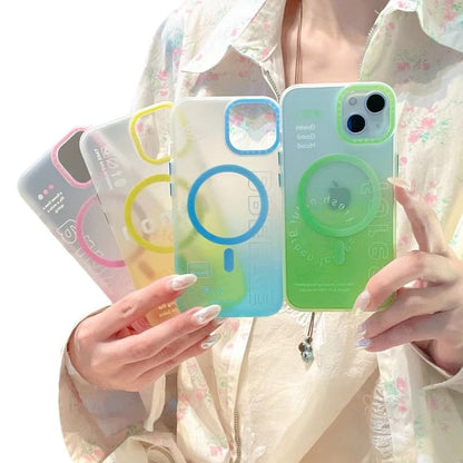 Case Phone Gradient MagSafe Lettering