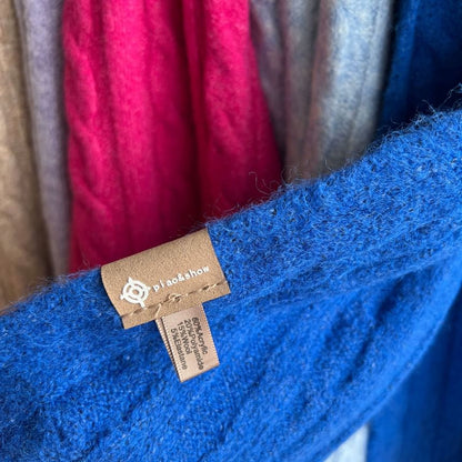 Cable Plain Knit Scarf