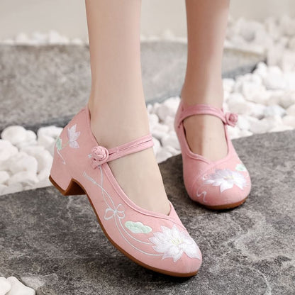 Block Embroidered Jane Mary Flower Heel Pumps