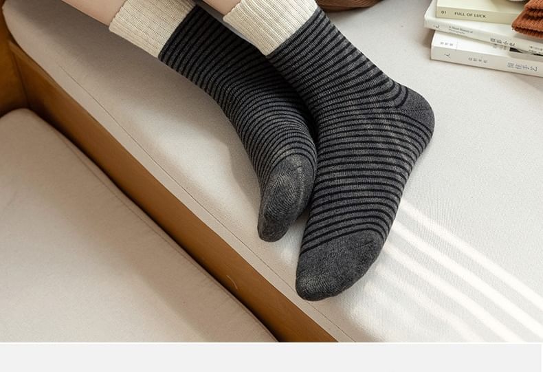 Striped Socks / Set