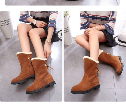 Hidden-Wedge Short Snow Boots
