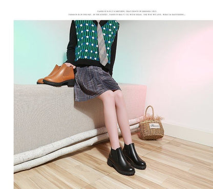 Short Chelsea Boots Leather Faux