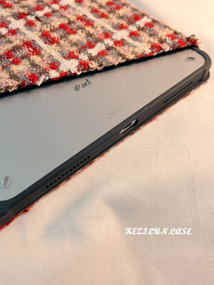 Knit Case iPad Plaid