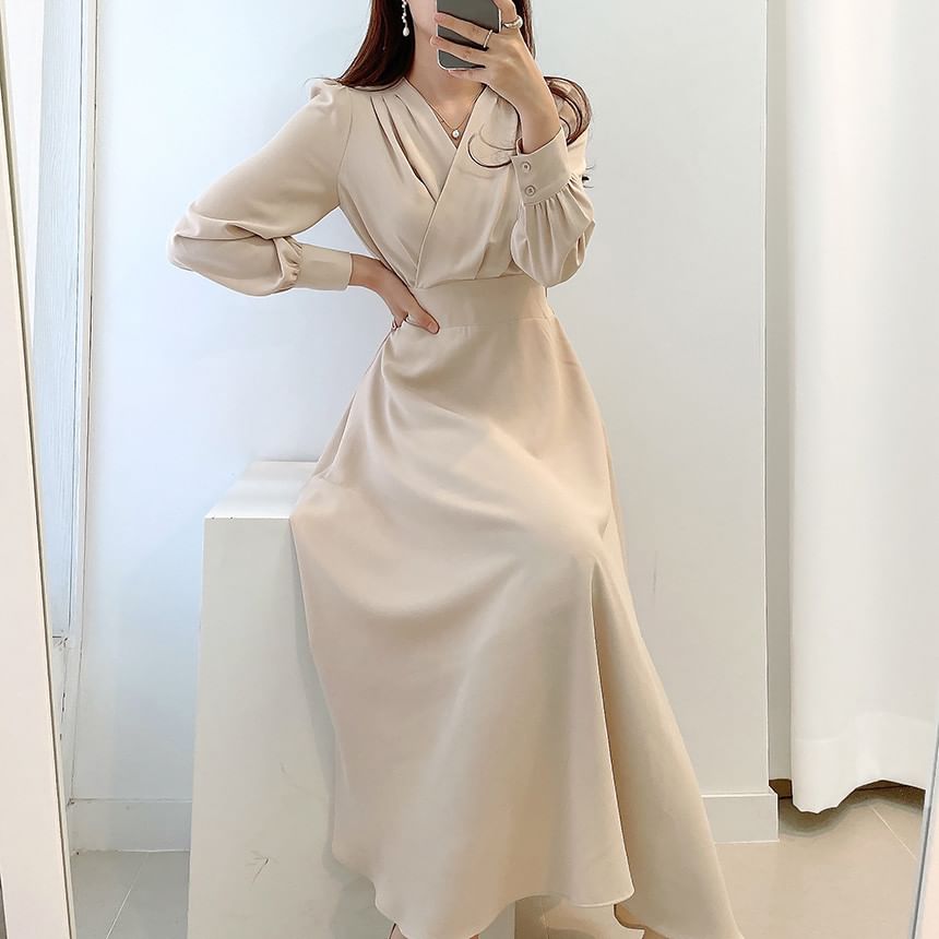 Long-Sleeve V-Neck Plain Midi A-Line Dress