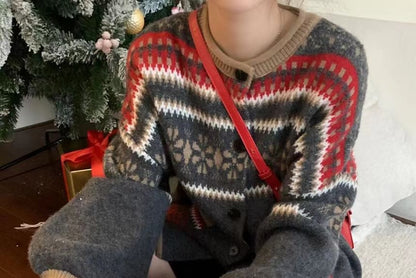 Crewneck Cardigan Button-Up Pattern