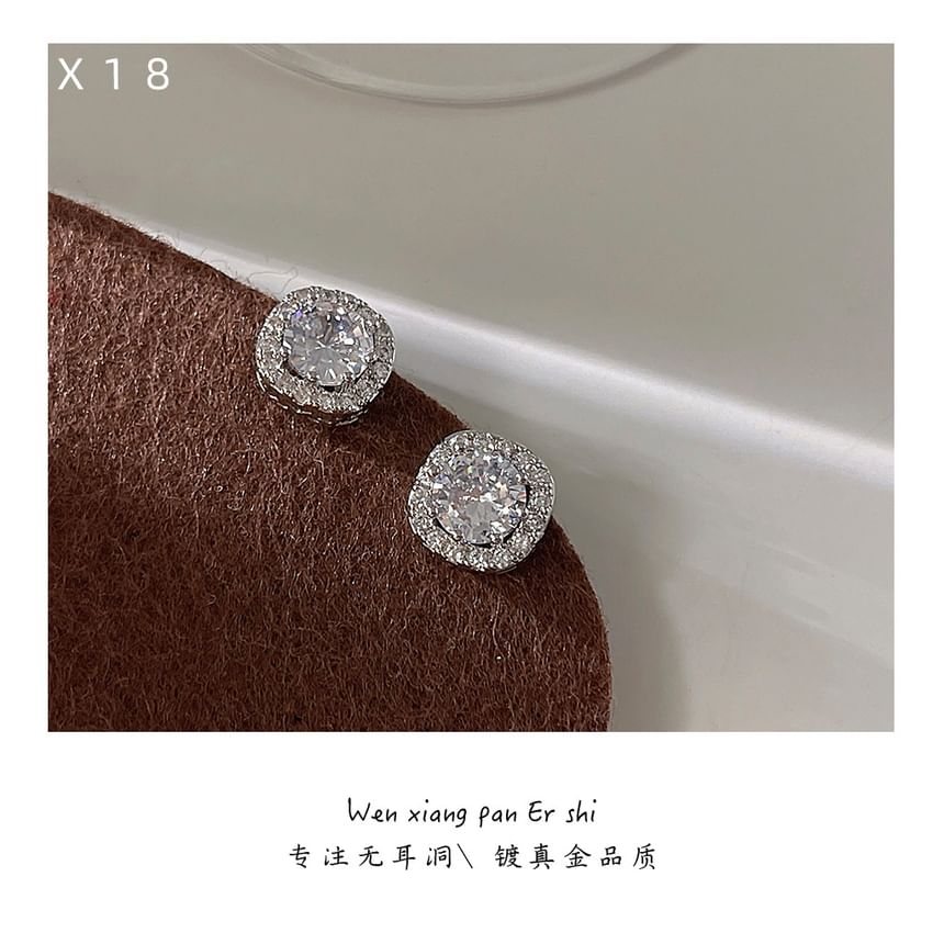 Ear Rhinestone Alloy Cuff