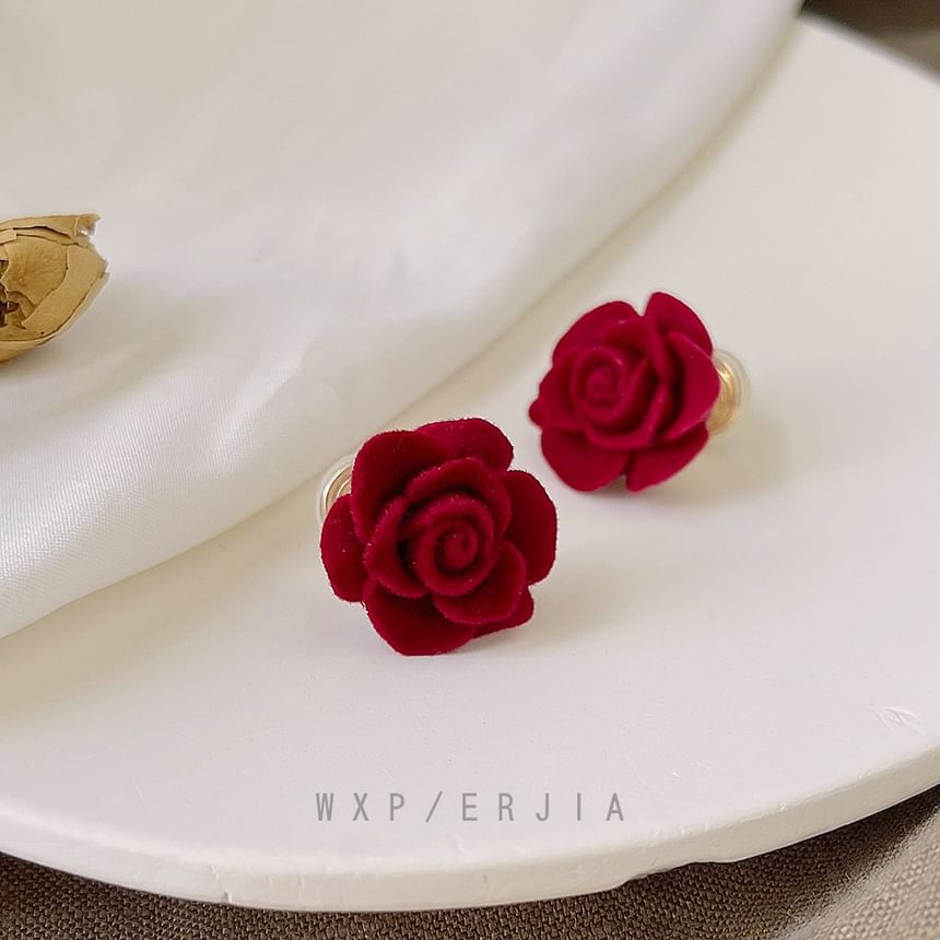 Alloy Ear Cuff Flocking Rose